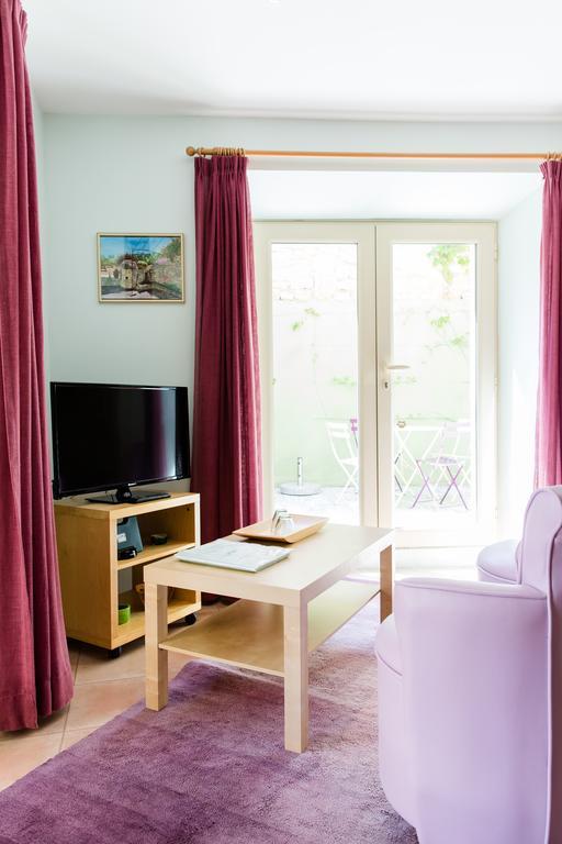Le Mas Del Sol Bed & Breakfast Bonnieux Exterior photo